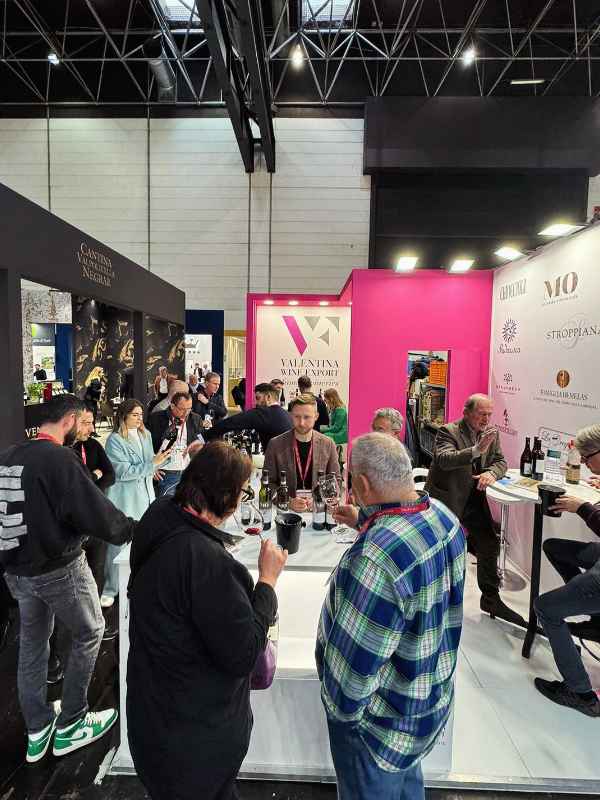 Prowein 2024, stand Valentina Franchin. Scatto 01